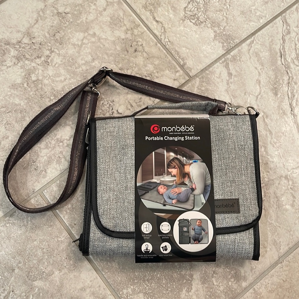 Monbebe Portable Changing Station Pad